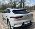 Белый Ягуар I-Pace, объемом двигателя 0 л и пробегом 100 тыс. км за 29500 $, фото 5 на Automoto.ua
