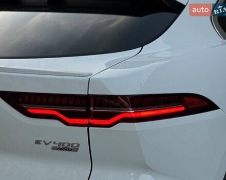 Белый Ягуар I-Pace, объемом двигателя 0 л и пробегом 117 тыс. км за 24990 $, фото 43 на Automoto.ua