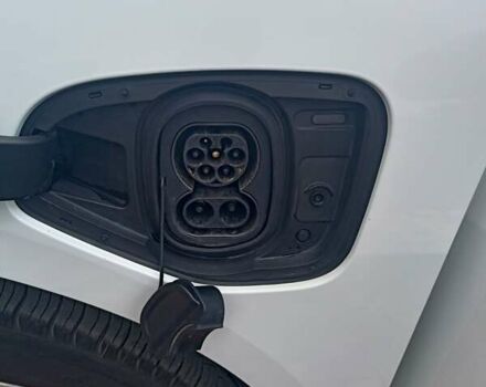 Белый Ягуар I-Pace, объемом двигателя 0 л и пробегом 118 тыс. км за 25800 $, фото 16 на Automoto.ua