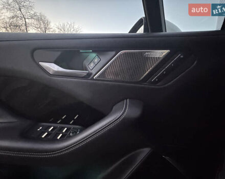 Белый Ягуар I-Pace, объемом двигателя 0 л и пробегом 40 тыс. км за 37900 $, фото 19 на Automoto.ua