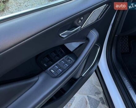Ягуар I-Pace 2021 в Львове на Automoto.ua Белый Ягуар I-Pace, объемом двигателя 0 л и пробегом 37 тыс. км за 37000 $, фото 84 на Automoto.ua