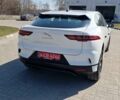 Белый Ягуар I-Pace, объемом двигателя 0 л и пробегом 80 тыс. км за 26190 $, фото 24 на Automoto.ua