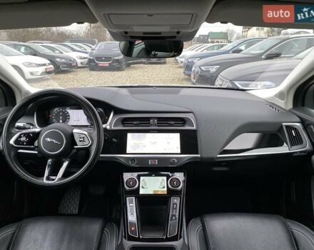 Белый Ягуар I-Pace, объемом двигателя 0 л и пробегом 45 тыс. км за 28700 $, фото 32 на Automoto.ua