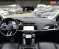 Белый Ягуар I-Pace, объемом двигателя 0 л и пробегом 45 тыс. км за 28700 $, фото 32 на Automoto.ua