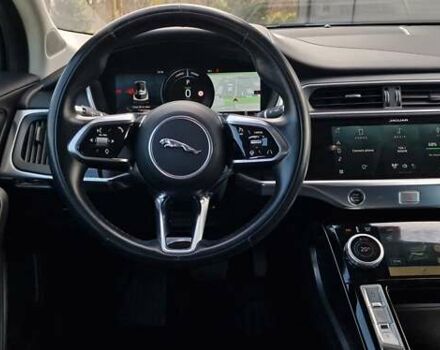 Белый Ягуар I-Pace, объемом двигателя 0 л и пробегом 80 тыс. км за 26190 $, фото 84 на Automoto.ua
