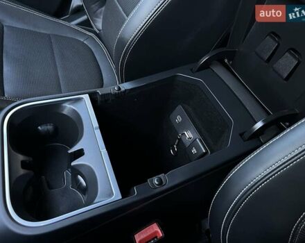 Ягуар I-Pace 2021 в Львове на Automoto.ua Белый Ягуар I-Pace, объемом двигателя 0 л и пробегом 37 тыс. км за 37000 $, фото 64 на Automoto.ua