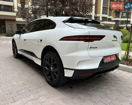 Белый Ягуар I-Pace, объемом двигателя 0 л и пробегом 80 тыс. км за 32200 $, фото 23 на Automoto.ua