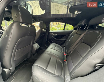 Белый Ягуар I-Pace, объемом двигателя 0 л и пробегом 80 тыс. км за 32200 $, фото 39 на Automoto.ua