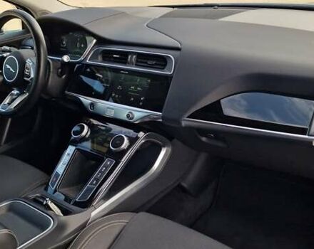 Белый Ягуар I-Pace, объемом двигателя 0 л и пробегом 80 тыс. км за 26190 $, фото 104 на Automoto.ua