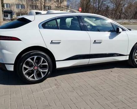 Белый Ягуар I-Pace, объемом двигателя 0 л и пробегом 80 тыс. км за 26190 $, фото 18 на Automoto.ua