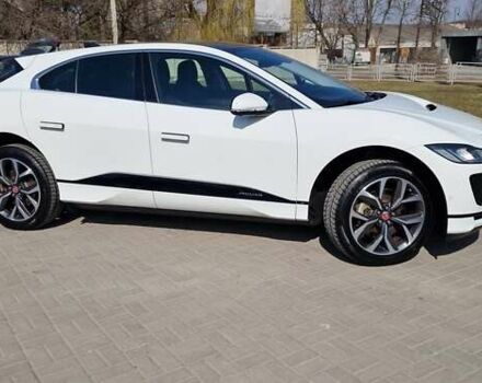 Белый Ягуар I-Pace, объемом двигателя 0 л и пробегом 80 тыс. км за 26190 $, фото 48 на Automoto.ua