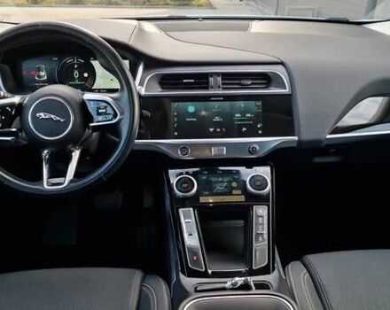 Белый Ягуар I-Pace, объемом двигателя 0 л и пробегом 80 тыс. км за 26190 $, фото 80 на Automoto.ua