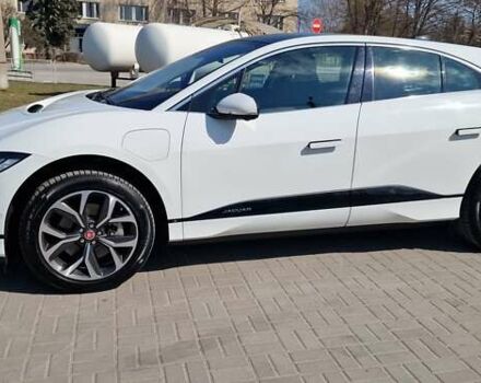 Белый Ягуар I-Pace, объемом двигателя 0 л и пробегом 80 тыс. км за 26190 $, фото 39 на Automoto.ua