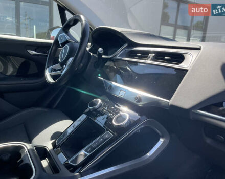 Белый Ягуар I-Pace, объемом двигателя 0 л и пробегом 90 тыс. км за 28000 $, фото 19 на Automoto.ua