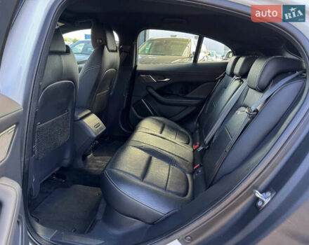 Білий Ягуар I-Pace, об'ємом двигуна 0 л та пробігом 133 тис. км за 31500 $, фото 7 на Automoto.ua