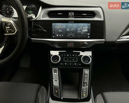 Білий Ягуар I-Pace, об'ємом двигуна 0 л та пробігом 79 тис. км за 32900 $, фото 39 на Automoto.ua