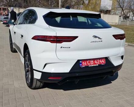 Белый Ягуар I-Pace, объемом двигателя 0 л и пробегом 80 тыс. км за 26190 $, фото 28 на Automoto.ua