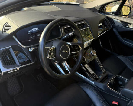 Белый Ягуар I-Pace, объемом двигателя 0 л и пробегом 72 тыс. км за 27000 $, фото 6 на Automoto.ua