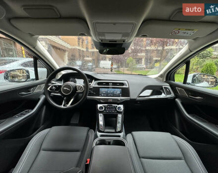 Білий Ягуар I-Pace, об'ємом двигуна 0 л та пробігом 79 тис. км за 32900 $, фото 35 на Automoto.ua