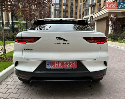 Белый Ягуар I-Pace, объемом двигателя 0 л и пробегом 80 тыс. км за 32200 $, фото 10 на Automoto.ua