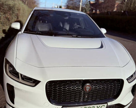 Белый Ягуар I-Pace, объемом двигателя 0 л и пробегом 72 тыс. км за 27000 $, фото 1 на Automoto.ua