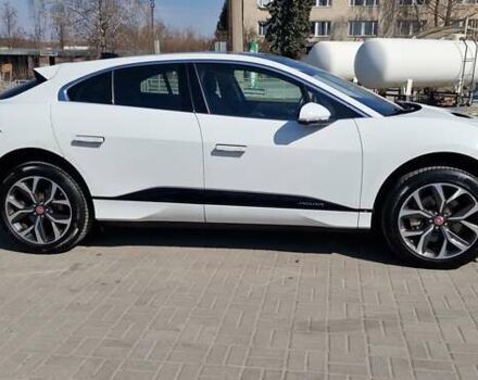 Белый Ягуар I-Pace, объемом двигателя 0 л и пробегом 80 тыс. км за 26190 $, фото 14 на Automoto.ua