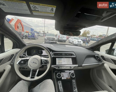 Белый Ягуар I-Pace, объемом двигателя 0 л и пробегом 28 тыс. км за 36999 $, фото 5 на Automoto.ua