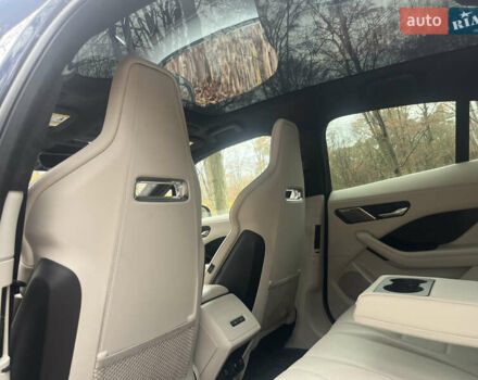 Белый Ягуар I-Pace, объемом двигателя 0 л и пробегом 36 тыс. км за 36999 $, фото 100 на Automoto.ua