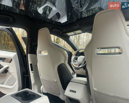Белый Ягуар I-Pace, объемом двигателя 0 л и пробегом 36 тыс. км за 36999 $, фото 90 на Automoto.ua