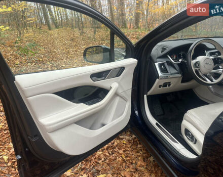 Белый Ягуар I-Pace, объемом двигателя 0 л и пробегом 36 тыс. км за 36999 $, фото 84 на Automoto.ua