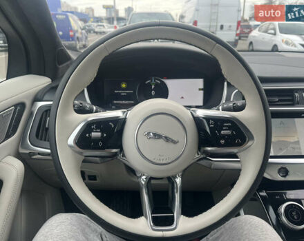 Белый Ягуар I-Pace, объемом двигателя 0 л и пробегом 28 тыс. км за 36999 $, фото 9 на Automoto.ua