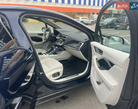 Белый Ягуар I-Pace, объемом двигателя 0 л и пробегом 28 тыс. км за 36999 $, фото 13 на Automoto.ua