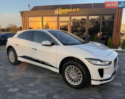 Белый Ягуар I-Pace, объемом двигателя 0 л и пробегом 171 тыс. км за 18999 $, фото 1 на Automoto.ua