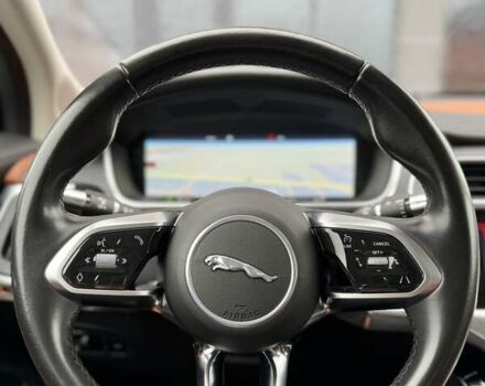 Бежевый Ягуар I-Pace, объемом двигателя 0 л и пробегом 149 тыс. км за 26100 $, фото 81 на Automoto.ua
