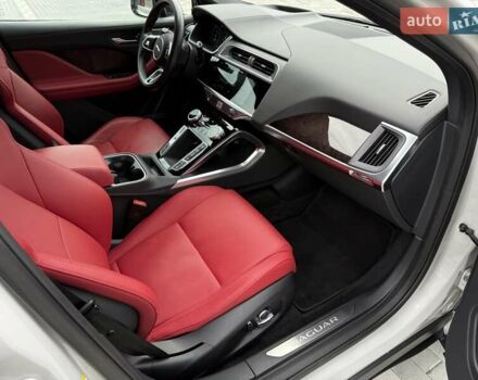 Бежевый Ягуар I-Pace, объемом двигателя 0 л и пробегом 50 тыс. км за 35900 $, фото 38 на Automoto.ua