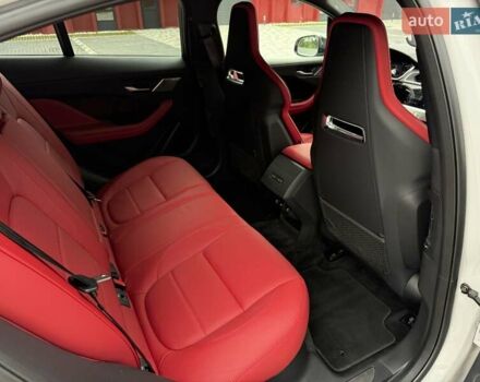 Бежевый Ягуар I-Pace, объемом двигателя 0 л и пробегом 50 тыс. км за 35900 $, фото 35 на Automoto.ua