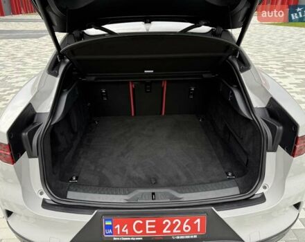 Бежевый Ягуар I-Pace, объемом двигателя 0 л и пробегом 50 тыс. км за 35900 $, фото 46 на Automoto.ua