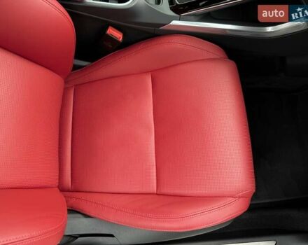 Бежевый Ягуар I-Pace, объемом двигателя 0 л и пробегом 50 тыс. км за 35900 $, фото 40 на Automoto.ua