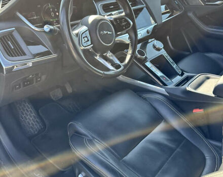 Черный Ягуар I-Pace, объемом двигателя 0 л и пробегом 95 тыс. км за 26000 $, фото 17 на Automoto.ua