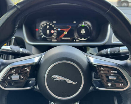 Черный Ягуар I-Pace, объемом двигателя 0 л и пробегом 74 тыс. км за 25499 $, фото 5 на Automoto.ua