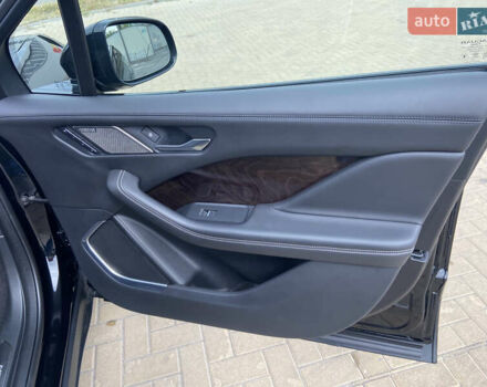 Чорний Ягуар I-Pace, об'ємом двигуна 0 л та пробігом 172 тис. км за 23500 $, фото 28 на Automoto.ua