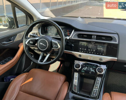 Черный Ягуар I-Pace, объемом двигателя 0 л и пробегом 95 тыс. км за 25500 $, фото 22 на Automoto.ua