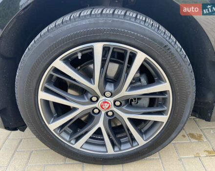 Чорний Ягуар I-Pace, об'ємом двигуна 0 л та пробігом 172 тис. км за 23500 $, фото 38 на Automoto.ua