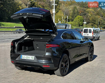 Черный Ягуар I-Pace, объемом двигателя 0 л и пробегом 66 тыс. км за 24200 $, фото 23 на Automoto.ua