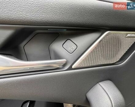 Черный Ягуар I-Pace, объемом двигателя 0 л и пробегом 69 тыс. км за 21999 $, фото 26 на Automoto.ua