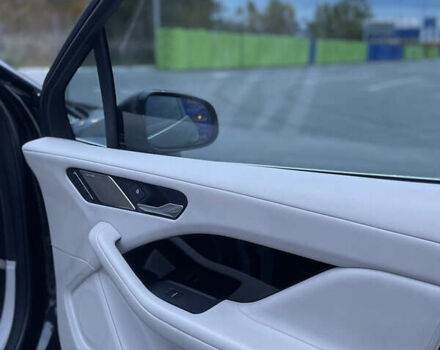 Черный Ягуар I-Pace, объемом двигателя 0 л и пробегом 138 тыс. км за 21700 $, фото 21 на Automoto.ua