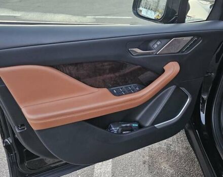 Черный Ягуар I-Pace, объемом двигателя 0 л и пробегом 91 тыс. км за 28000 $, фото 14 на Automoto.ua