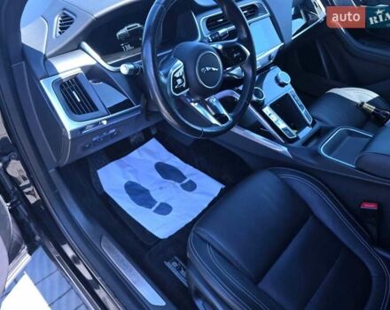 Черный Ягуар I-Pace, объемом двигателя 0 л и пробегом 158 тыс. км за 18499 $, фото 25 на Automoto.ua