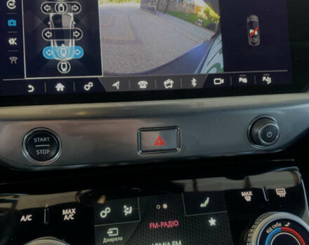 Чорний Ягуар I-Pace, об'ємом двигуна 0 л та пробігом 142 тис. км за 24000 $, фото 17 на Automoto.ua