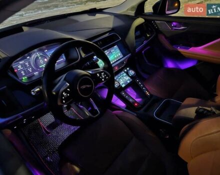 Черный Ягуар I-Pace, объемом двигателя 0 л и пробегом 91 тыс. км за 28000 $, фото 36 на Automoto.ua